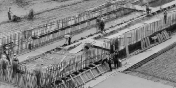 MMSD Permanent Construction Company crew works to improve the District's treated wastewater on July 24, 1935.